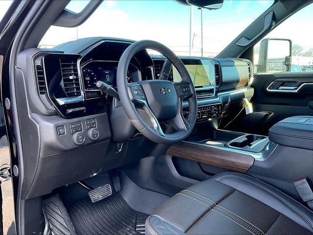 New 2026 Black Chevrolet High Country image 8