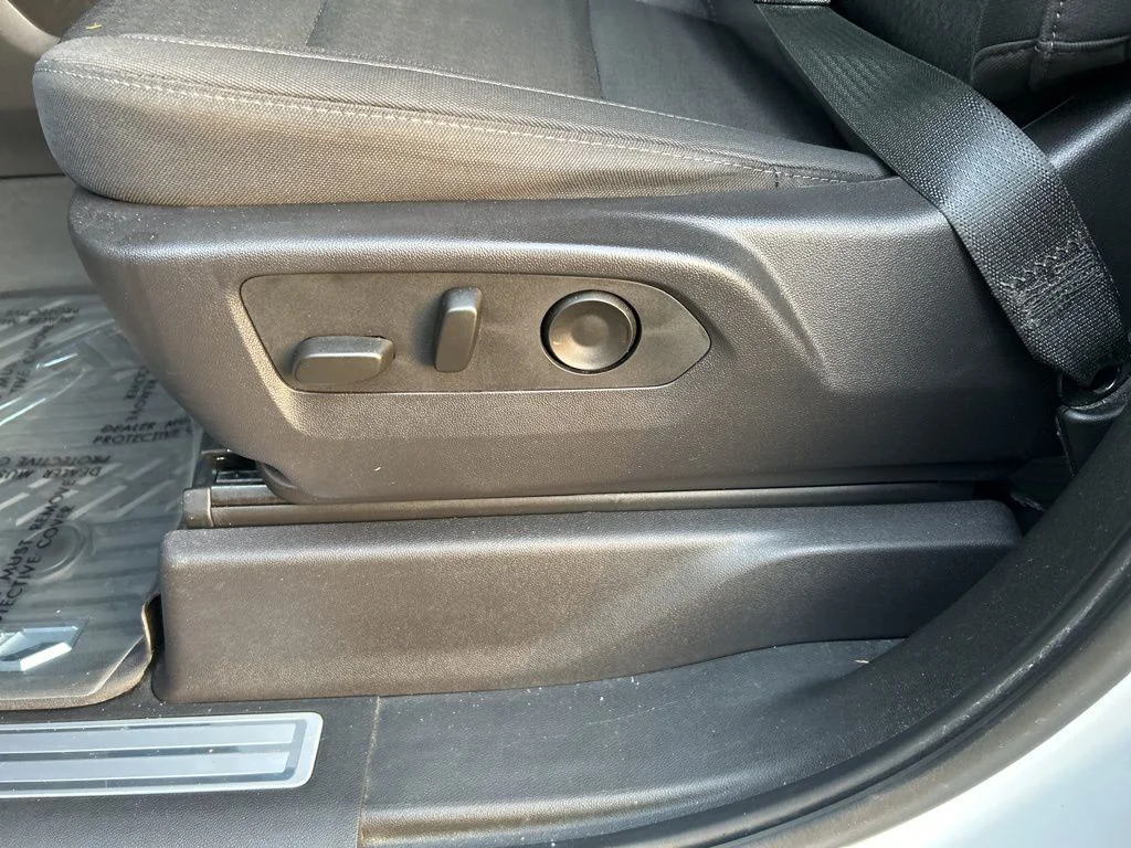 Used 2024 White Chevrolet LT Trail Boss image 18