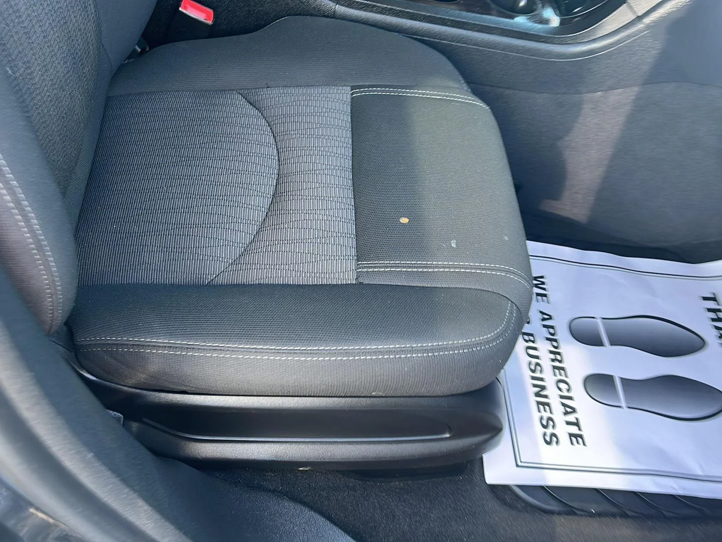 Used 2017 MOSAIC BLACK METALLIC Chevrolet LT image 29