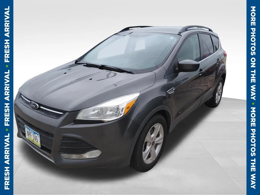 Used 2016 Gray Ford SE image 1