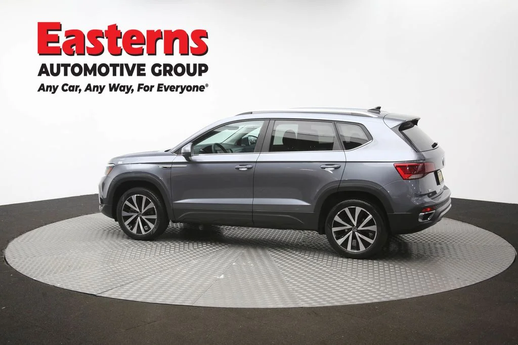 Used 2022 Gray Volkswagen 1.5T SE image 59