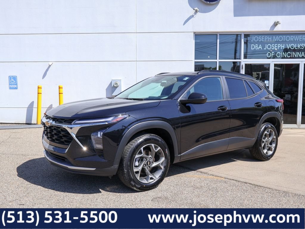2024 Chevrolet Trax LT