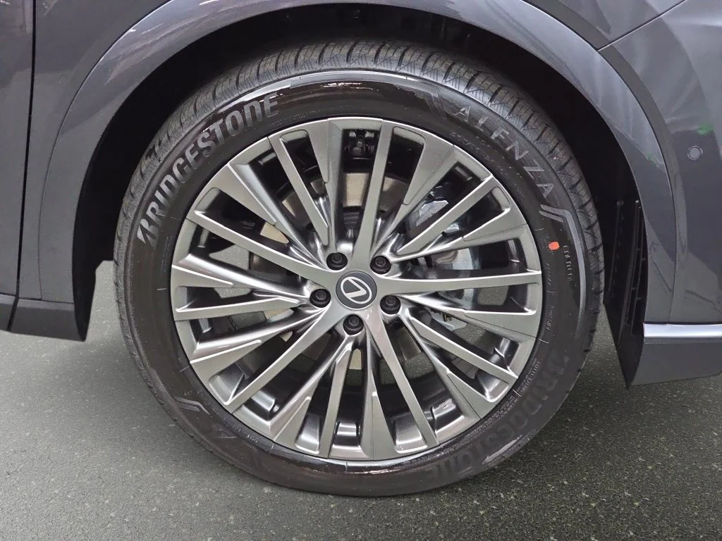 New 2026 Cloudburst Gray Lexus LUXURY image 29