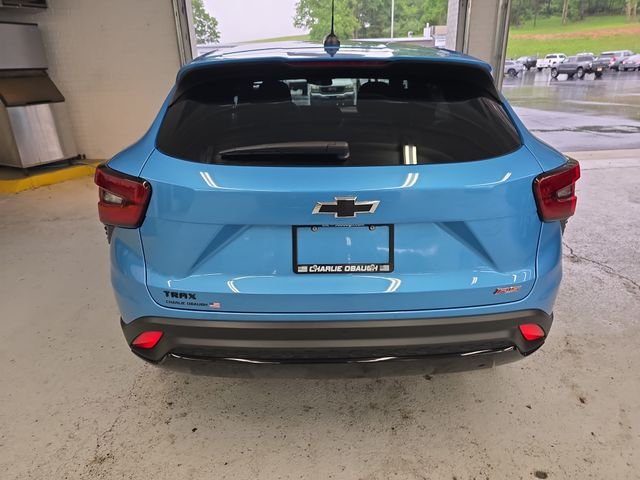 Used 2025 Blue Chevrolet 1RS image 4
