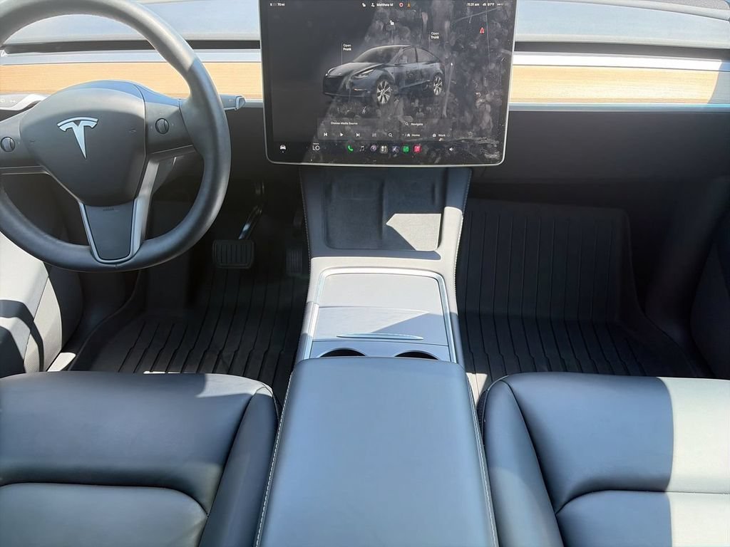 Used 2024  Tesla Long Range image 12