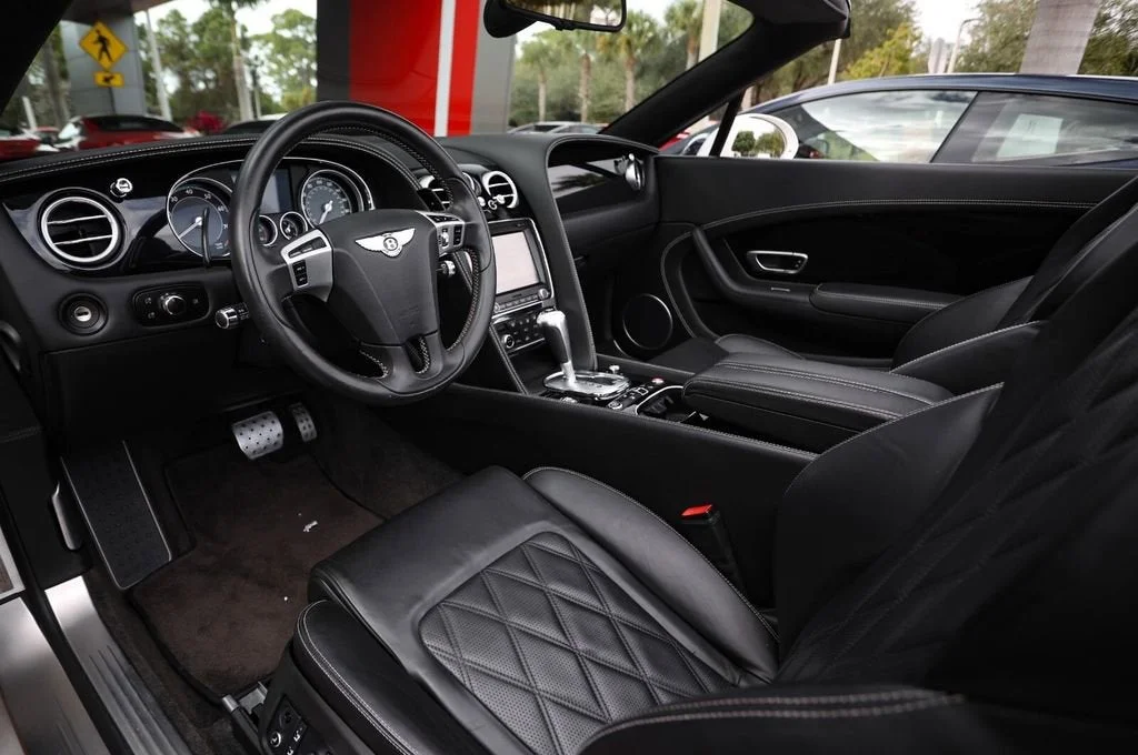 Used 2014 Glacier White Bentley Speed image 37