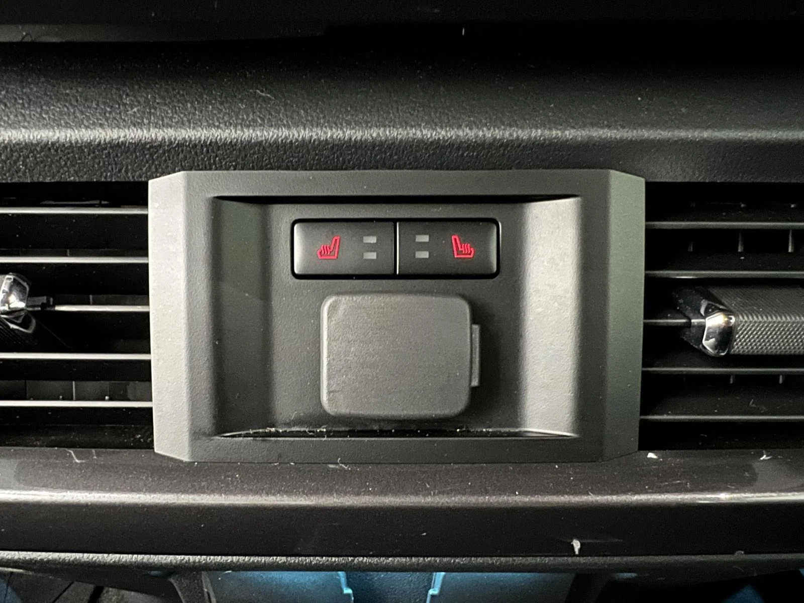 Used 2023 Agate Black Ford LARIAT image 21