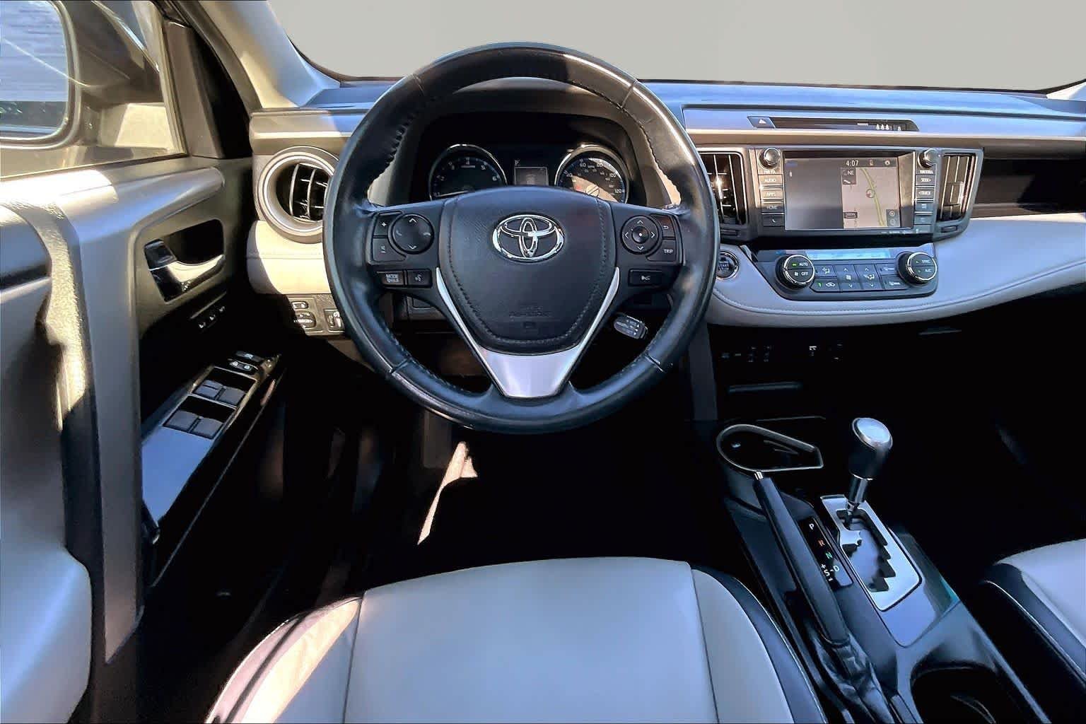 Certified Used 2018 Magnetic Gray Metallic Toyota Limited image 6