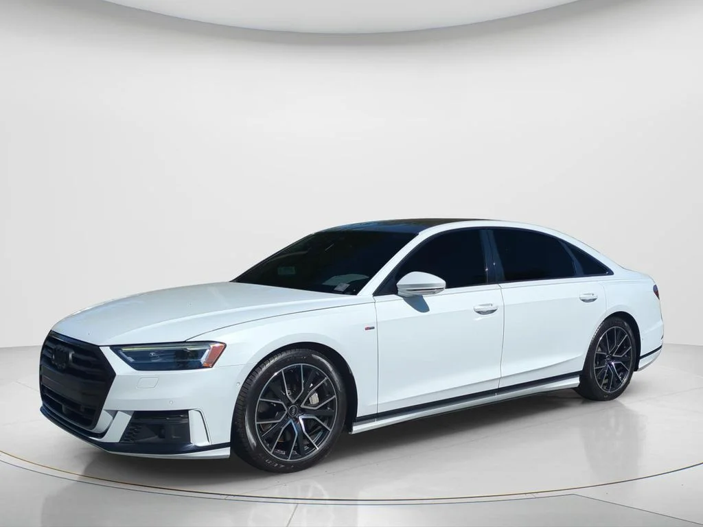 2021 Audi A8 55 TFSI L quattro Tiptronic's photo