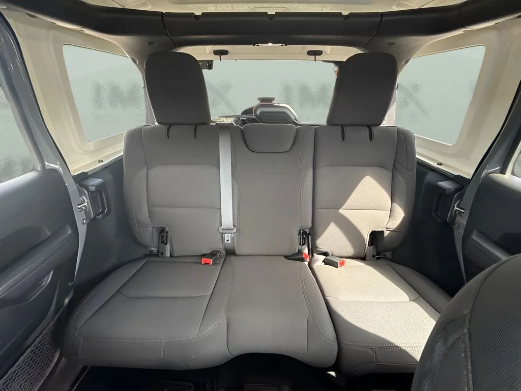 Used 2022 Gray Jeep Unlimited Sport S image 6