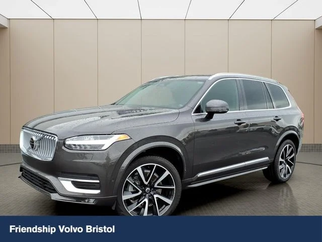 2023 Volvo XC90 B5 Plus 4WD's photo