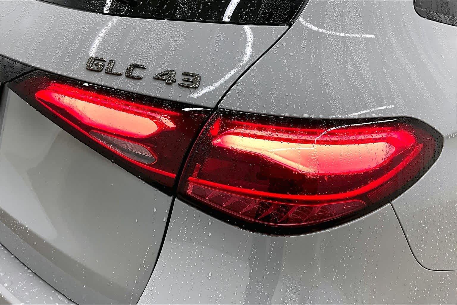 New 2026 MANUFAKTUR Alpine Grey Mercedes-Benz AMG® GLC 43 image 14