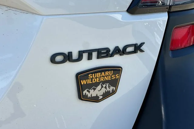 Used 2022 White Subaru Wilderness image 34