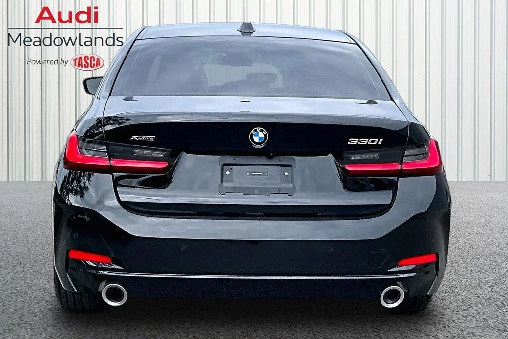 Used 2026 Black BMW 330i xDrive image 5