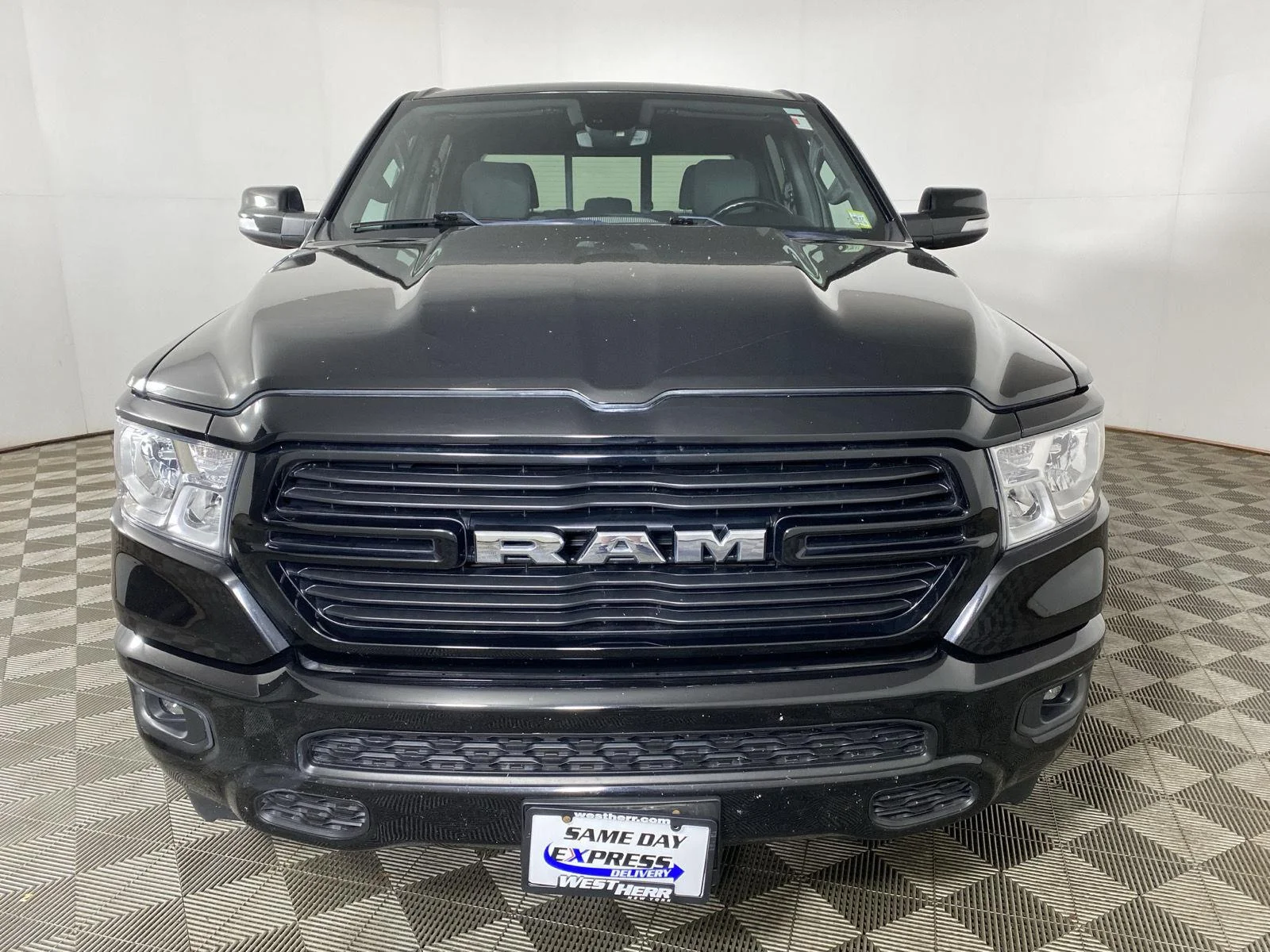 Used 2021 Diamond Black Crystal Pearlcoat Ram Big Horn image 2