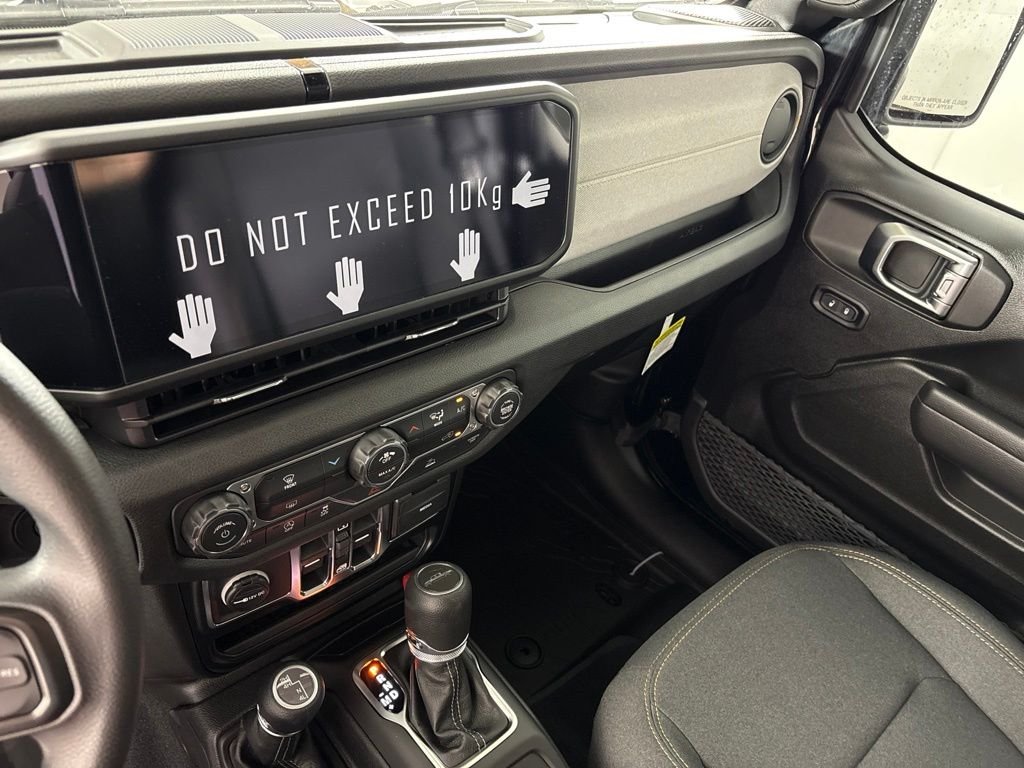 New 2026 Black Clear-Coat Exterior Paint Jeep Sport image 28