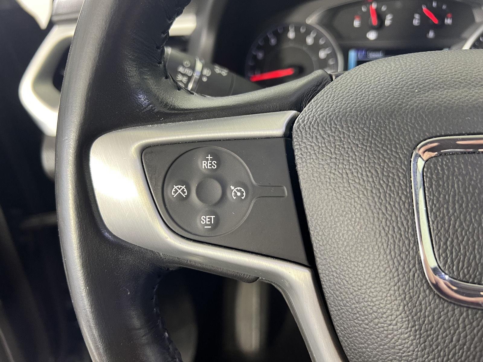 Used 2019 Ebony Twilight Metallic GMC SLT image 15