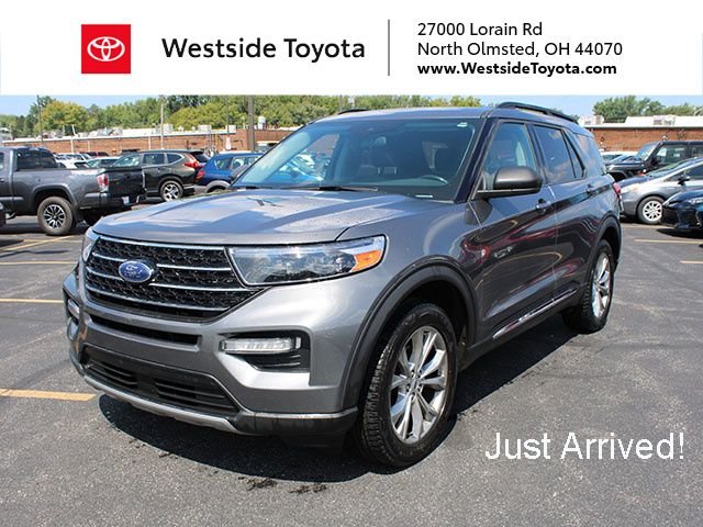 Used 2021 Gray Metallic Ford XLT image 1