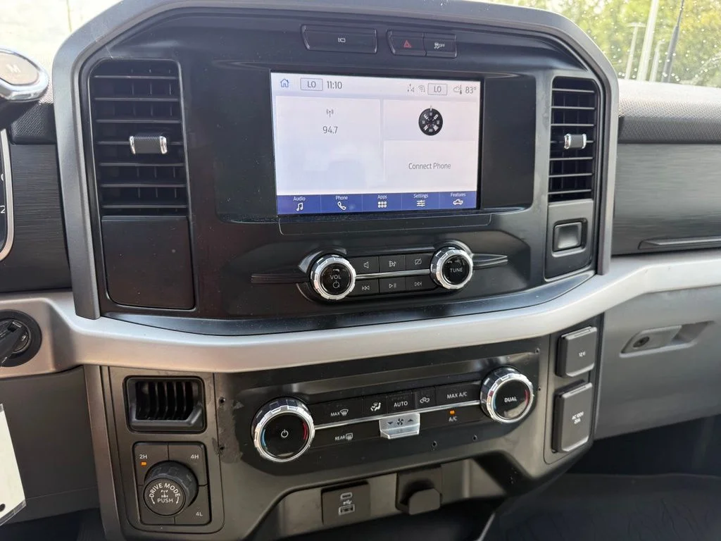 Used 2023 Blue Ford XLT image 12