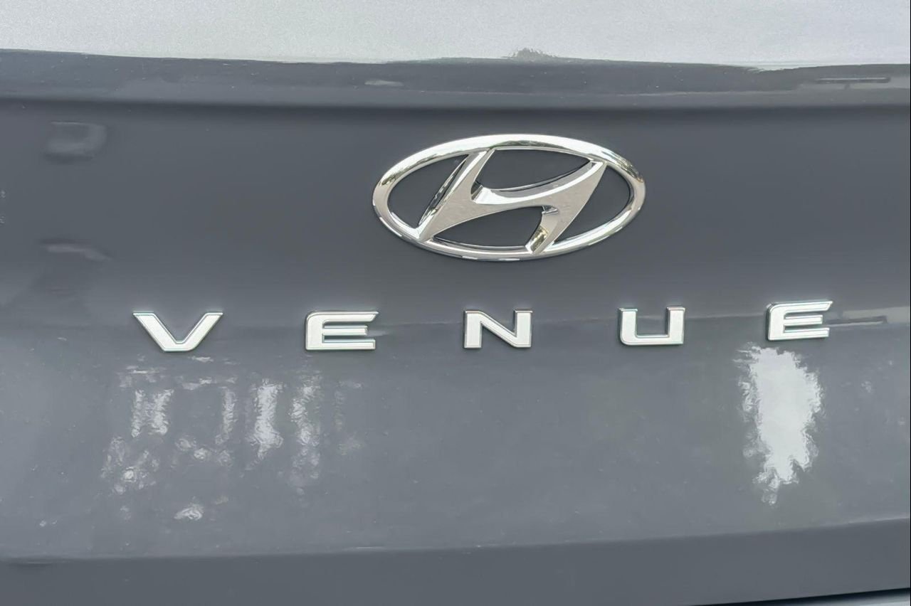 New 2026 Gray Hyundai SEL w/Two-Tone Roof image 36
