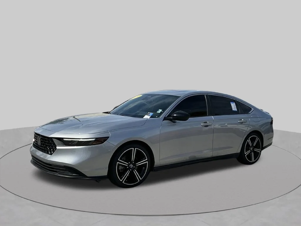 Used 2024 Silver Honda Sport image 2