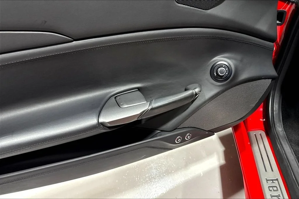 Used 2018 Rosso Corsa Ferrari  image 29