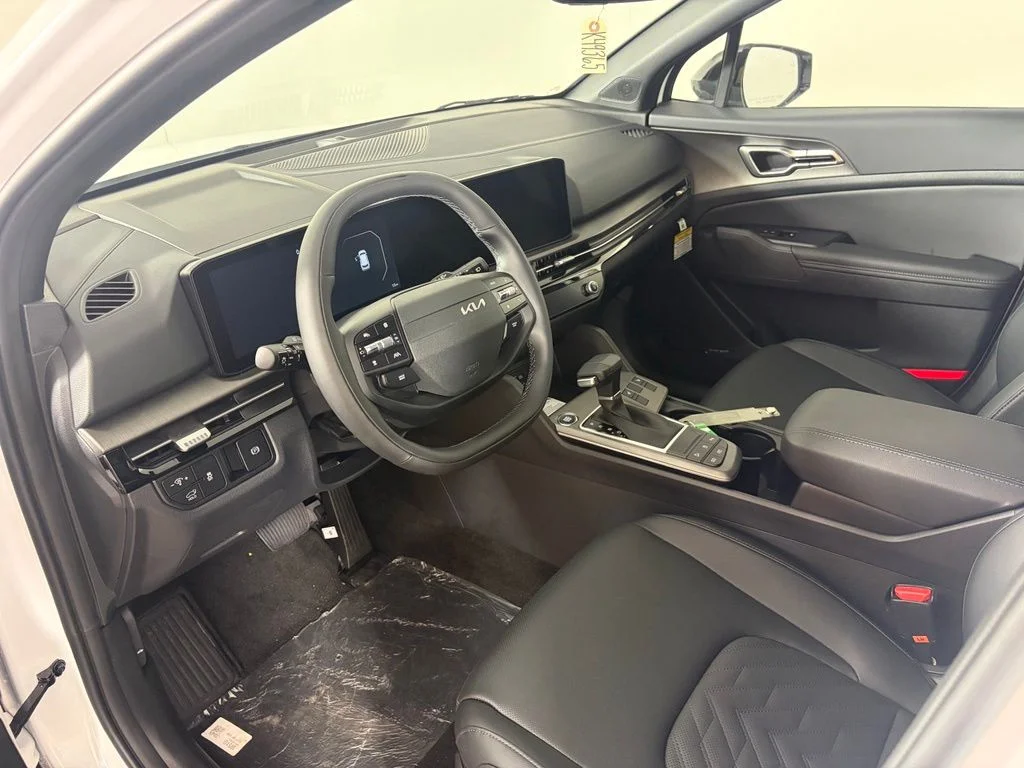 New 2026 Glacial White Pearl Kia X-Line image 8