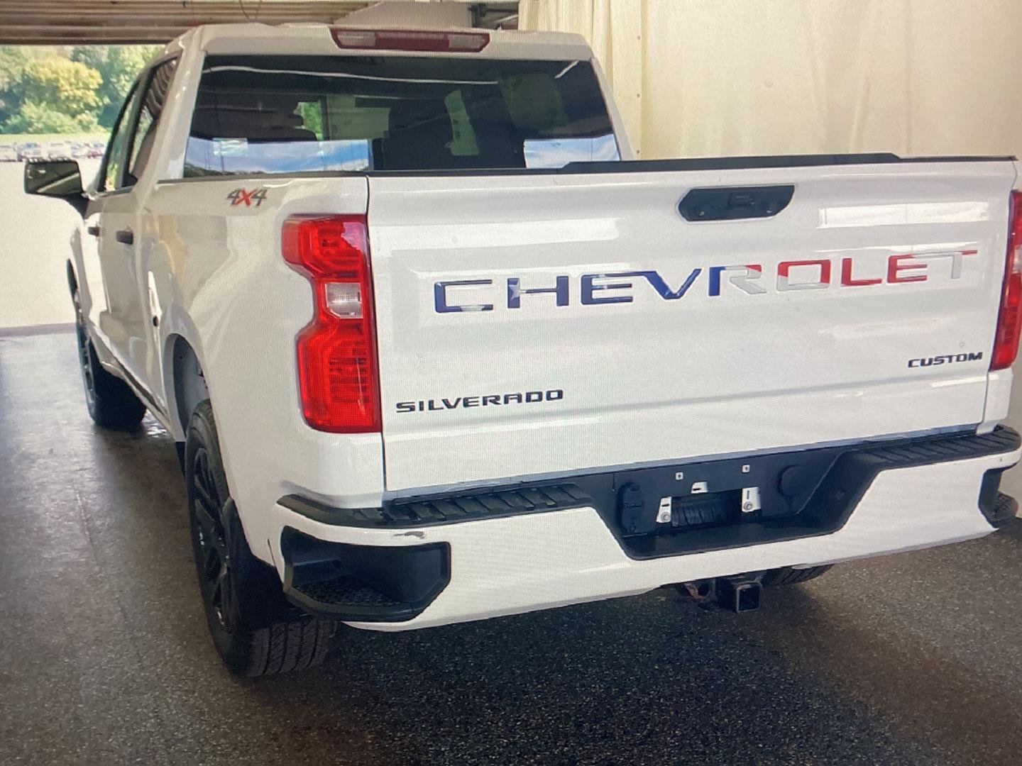 Used 2023 Summit White Chevrolet Custom image 4
