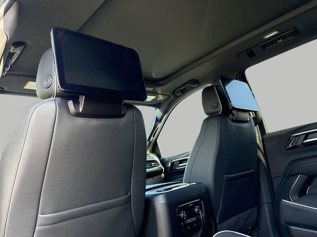 2026 Chevrolet Tahoe Premier - Photo 17
