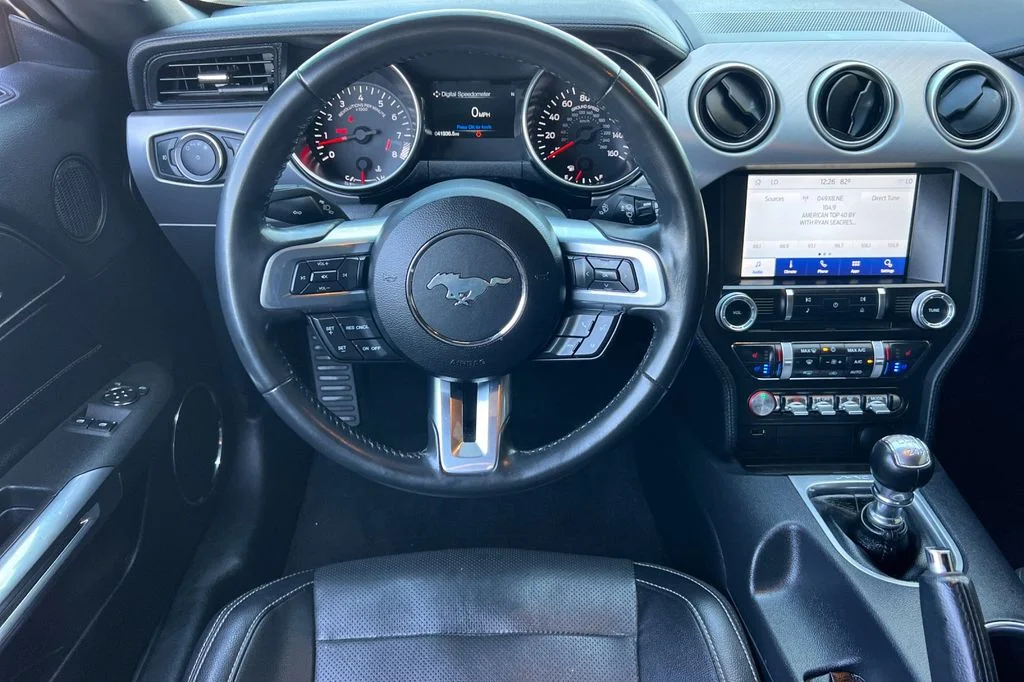Used 2020 White Ford GT Premium image 16