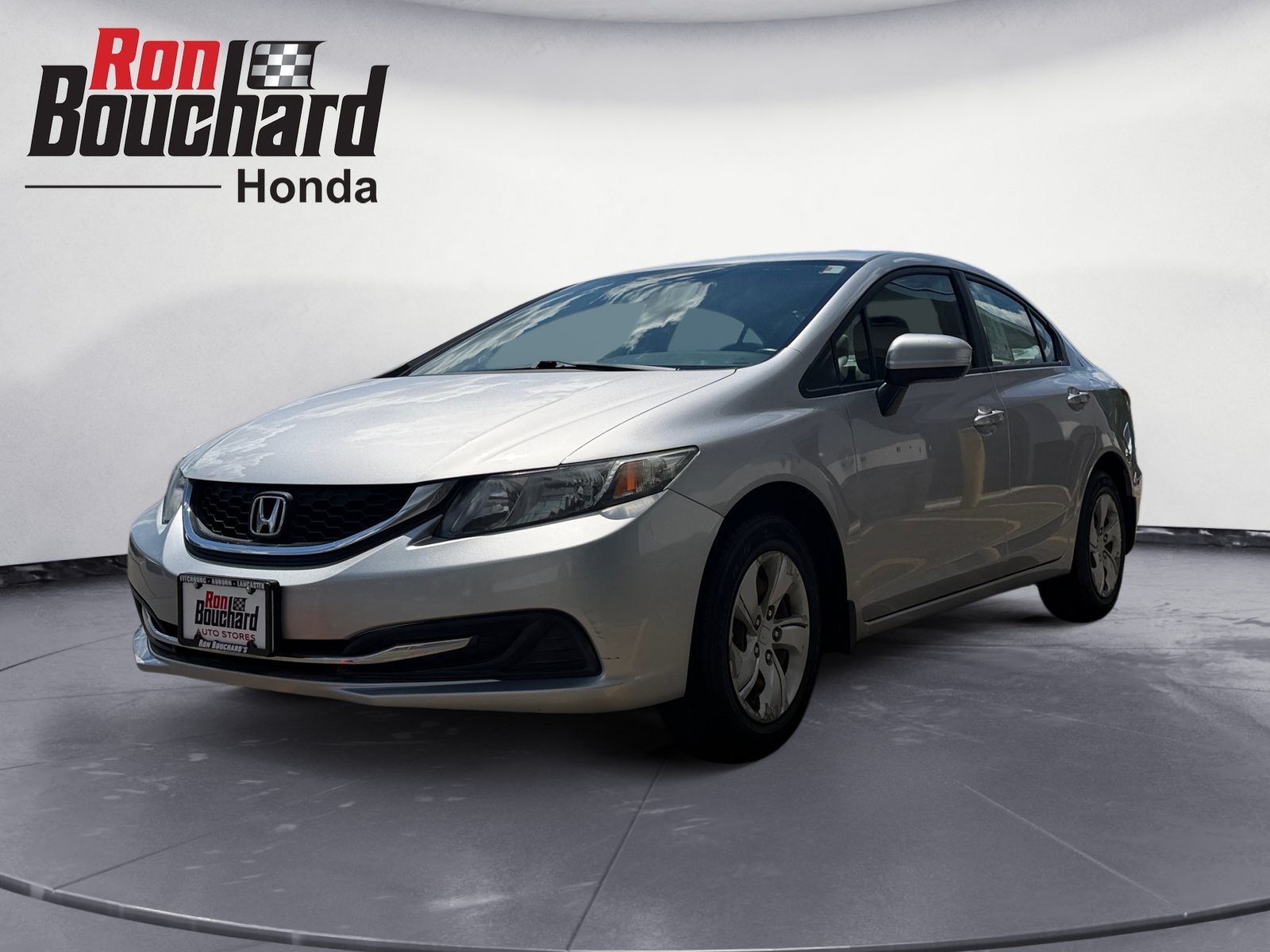 Used 2015 Silver Honda LX image 5