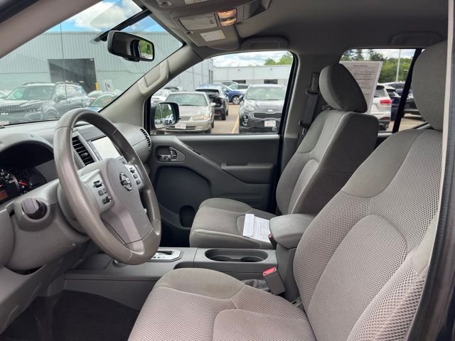 Used 2020 Blue Nissan SV image 12
