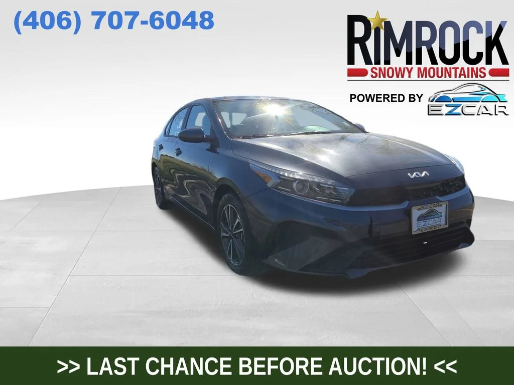 2022 Kia Forte LXS AT's photo