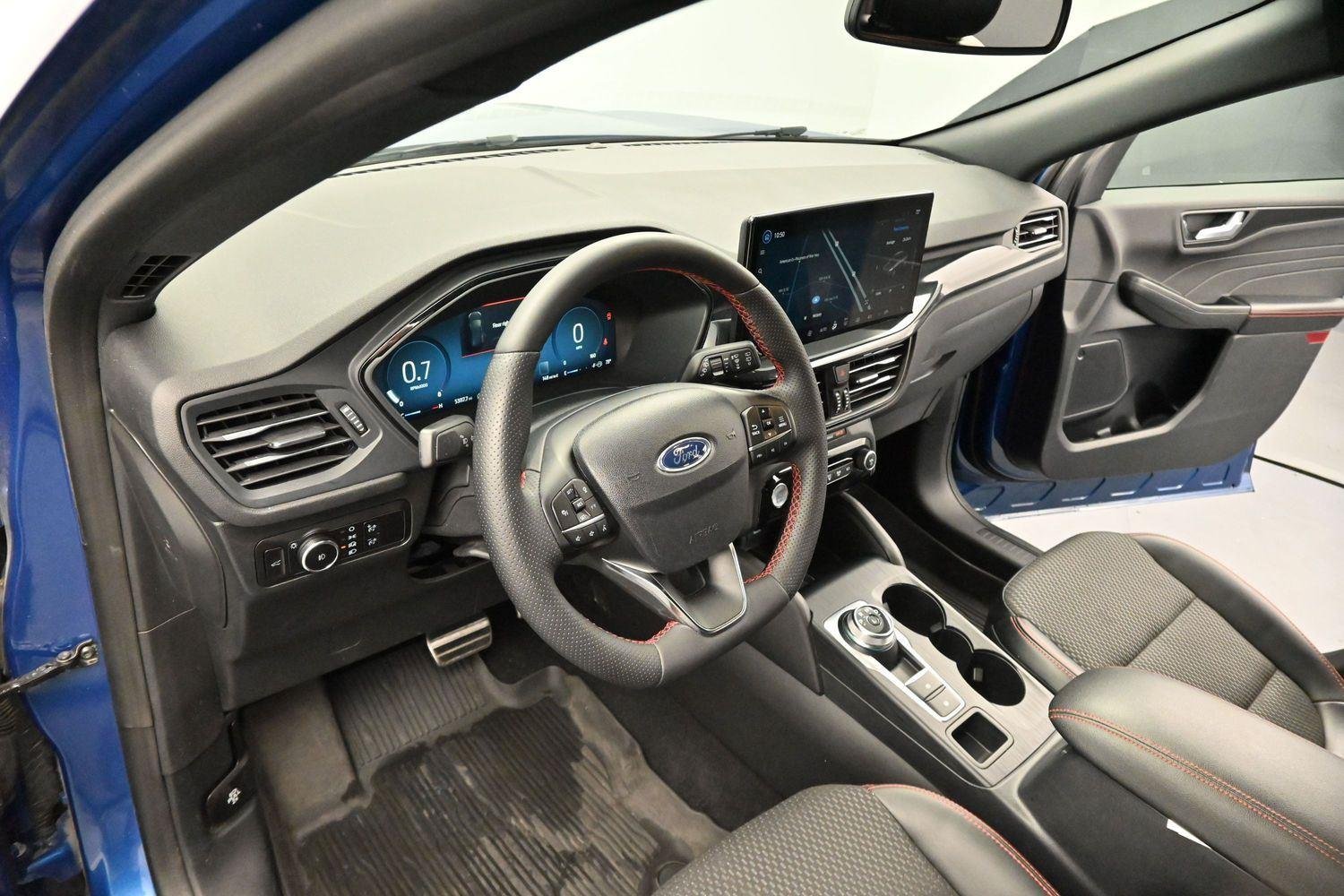 Used 2023 Atlas Blue Ford ST-Line Elite image 13