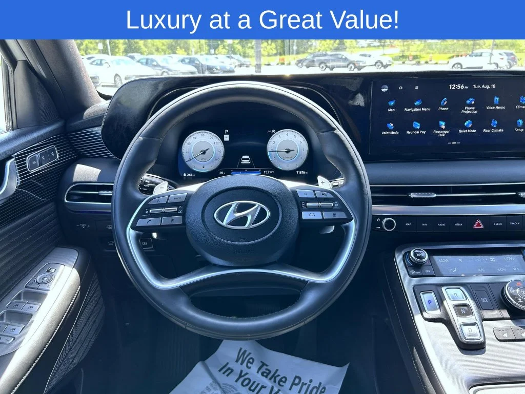 Used 2023 Silver Hyundai Calligraphy image 11