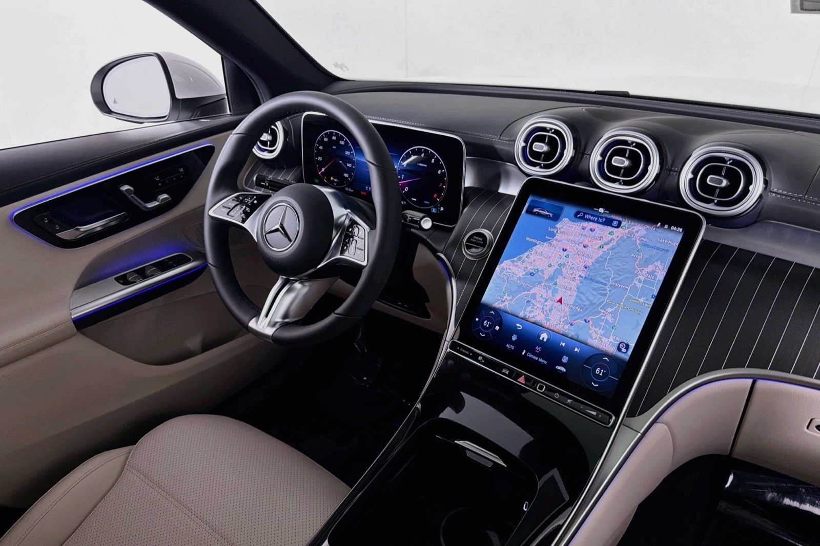 New 2026 Polar White Mercedes-Benz GLC 300 4MATIC® Coupe image 15