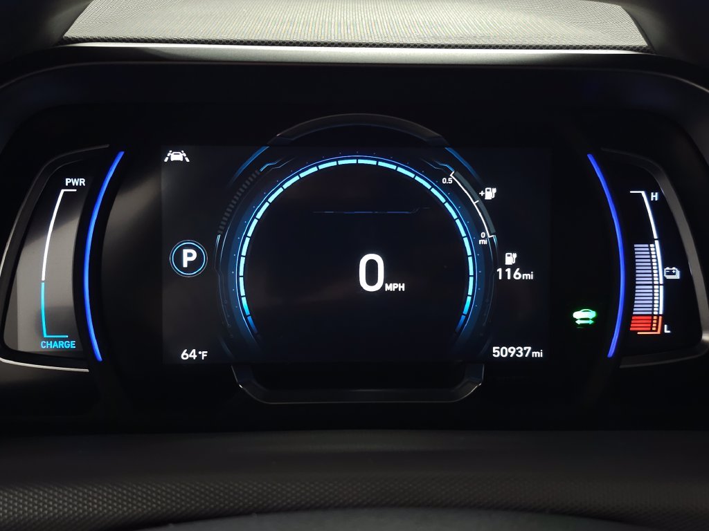 2021 Hyundai IONIQ Limited - Photo 18