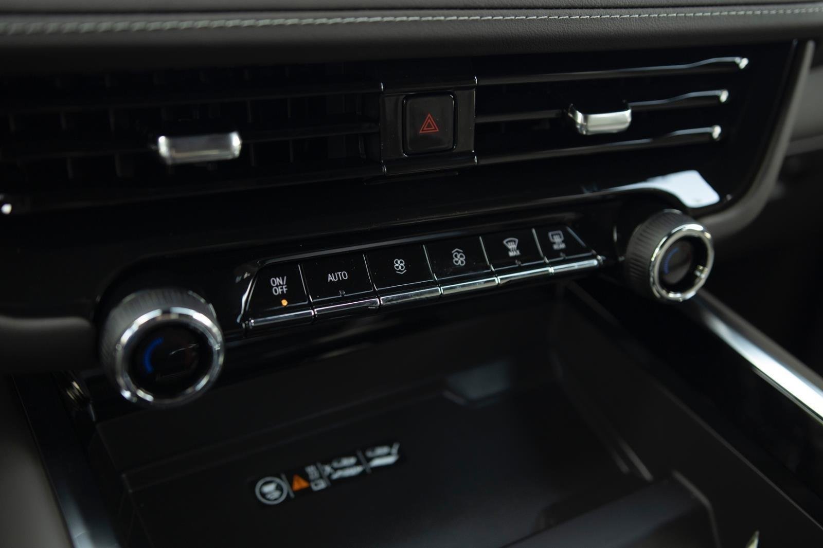 2026 Chevrolet Tahoe LT - Photo 18