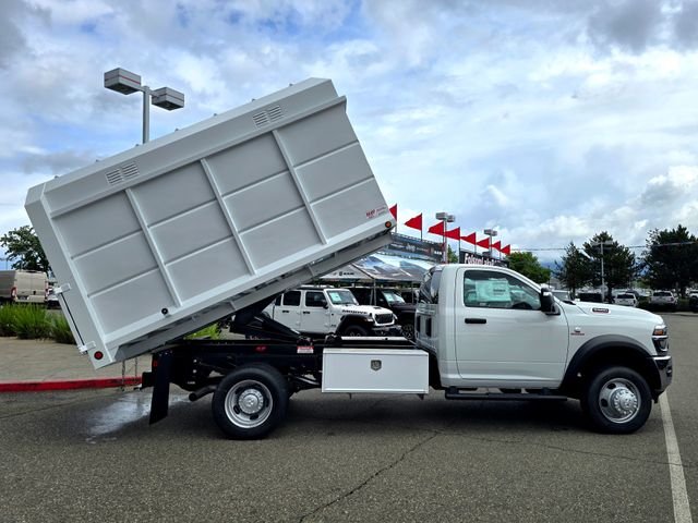 New 2026 Bright White Clear-Coat Exterior Paint RAM Tradesman image 9