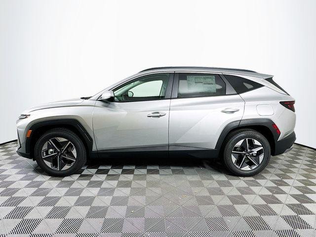 New 2026 Silver Hyundai SEL FWD image 3