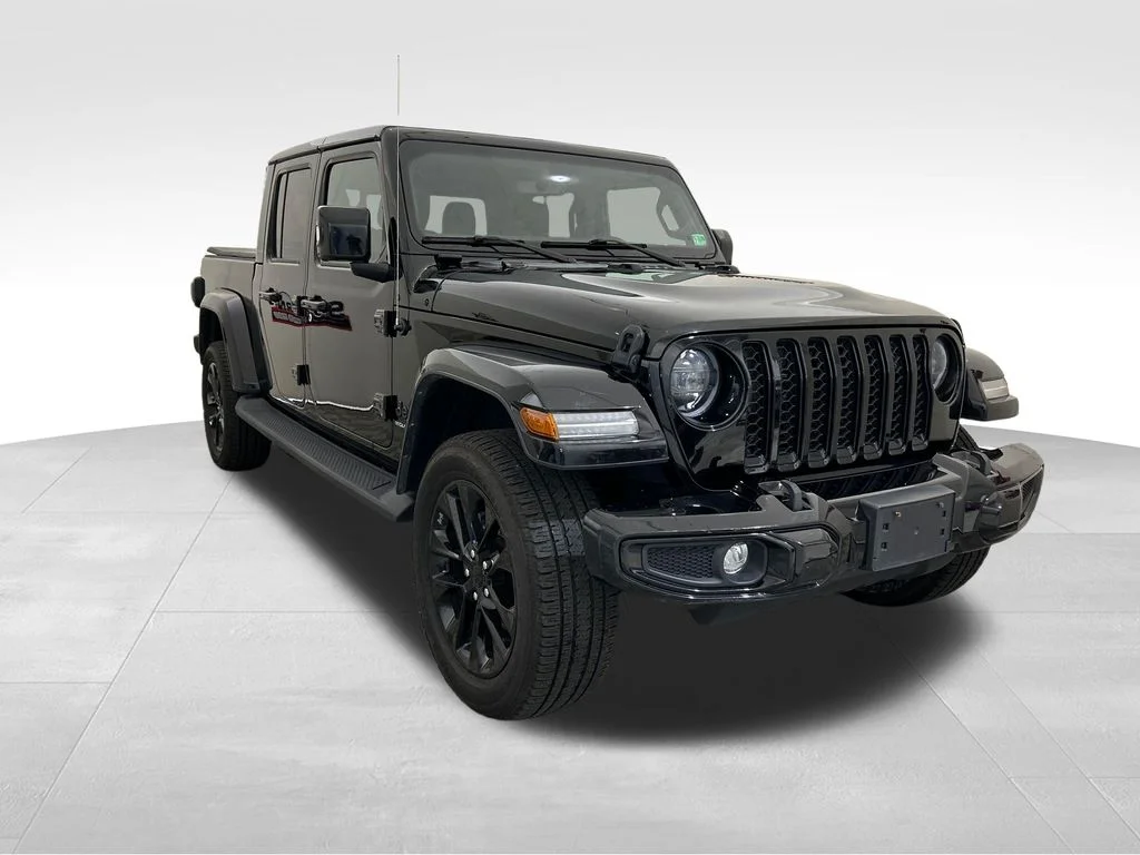Used 2023 Black Jeep Overland image 9