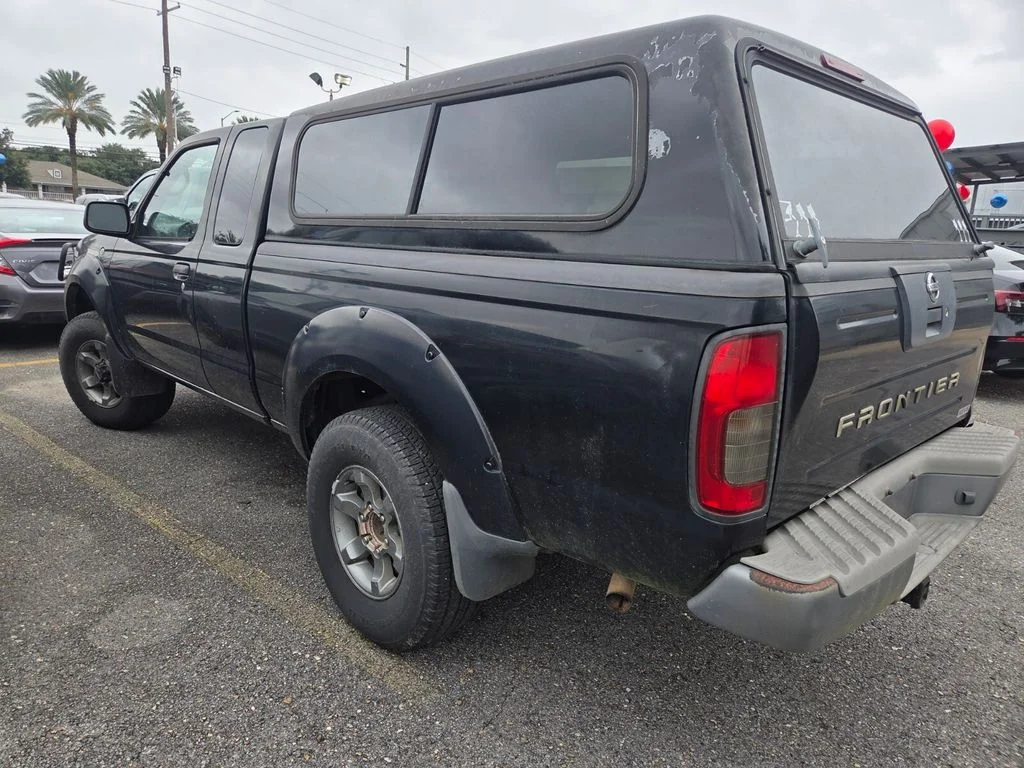 Used 2004 Black Nissan XE image 5