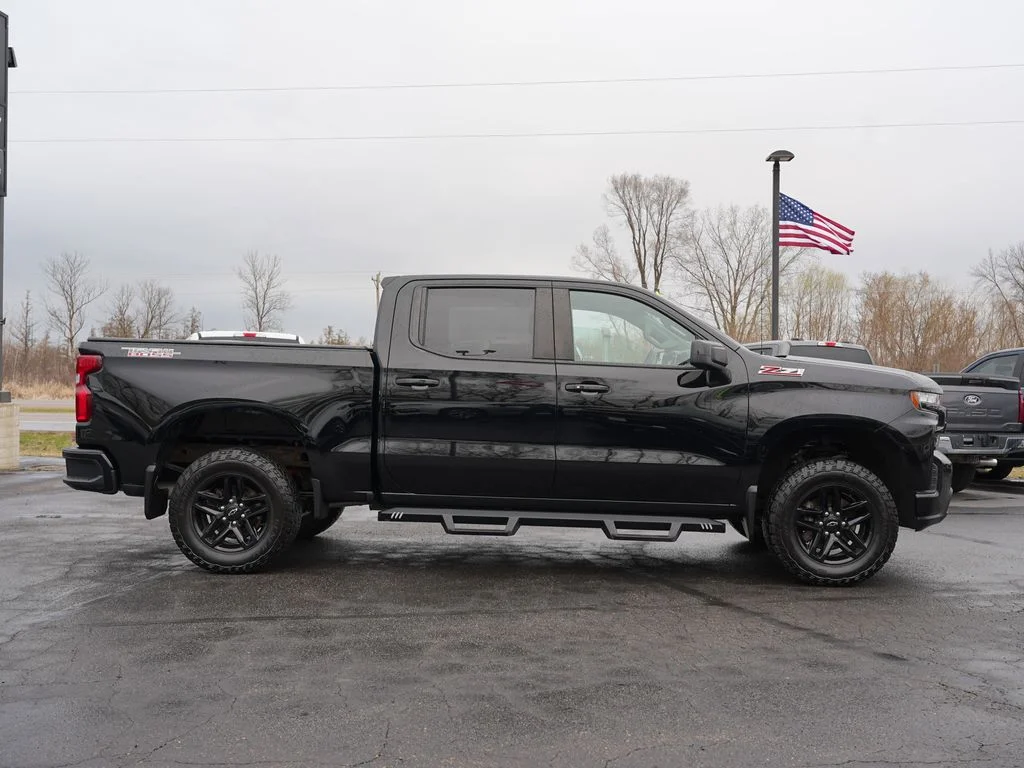 Used 2021 Black Chevrolet LT Trail Boss image 2