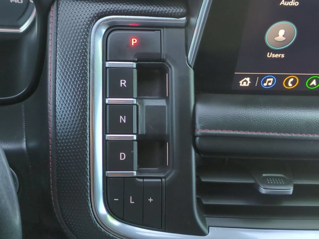 Used 2021 BLACK Chevrolet RST image 20