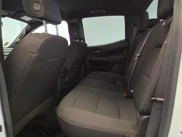 Used 2024 Summit White GMC Elevation image 13