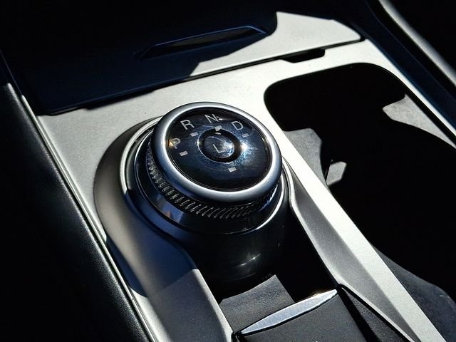 Used 2021 Black Ford XLT image 16