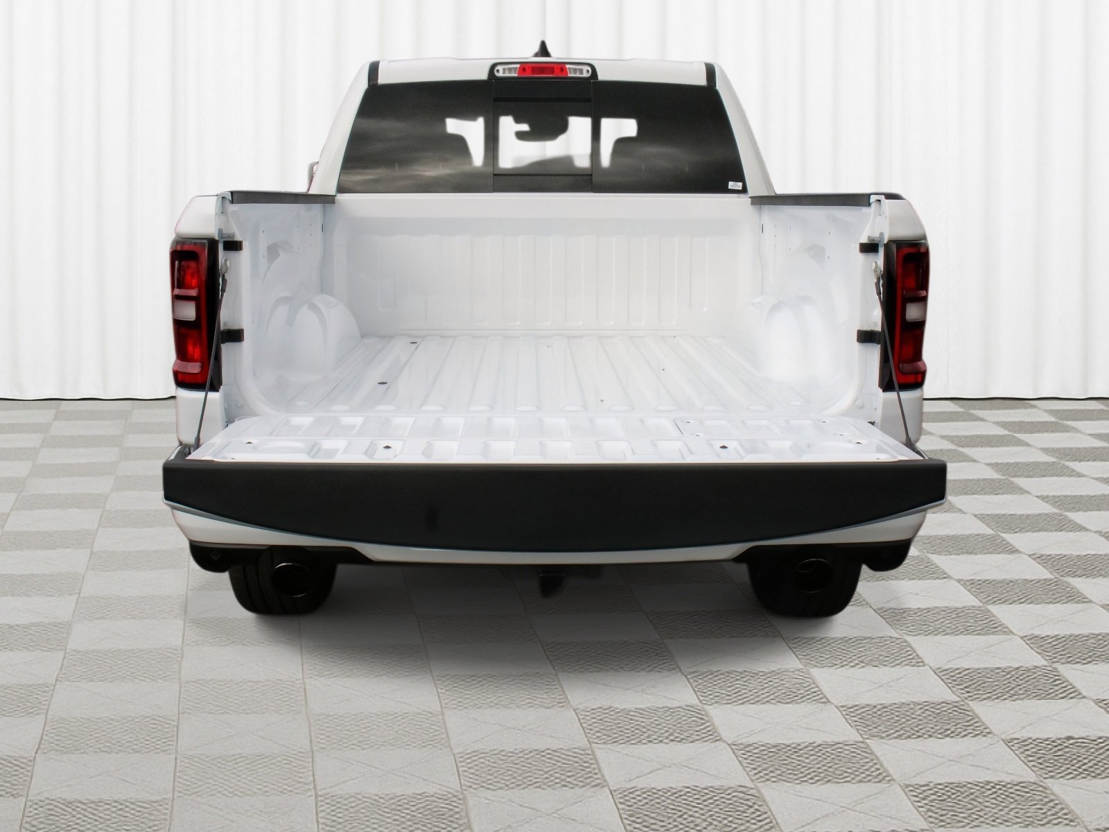 New 2026 Bright White Clear-Coat Exterior Paint RAM Laramie image 33