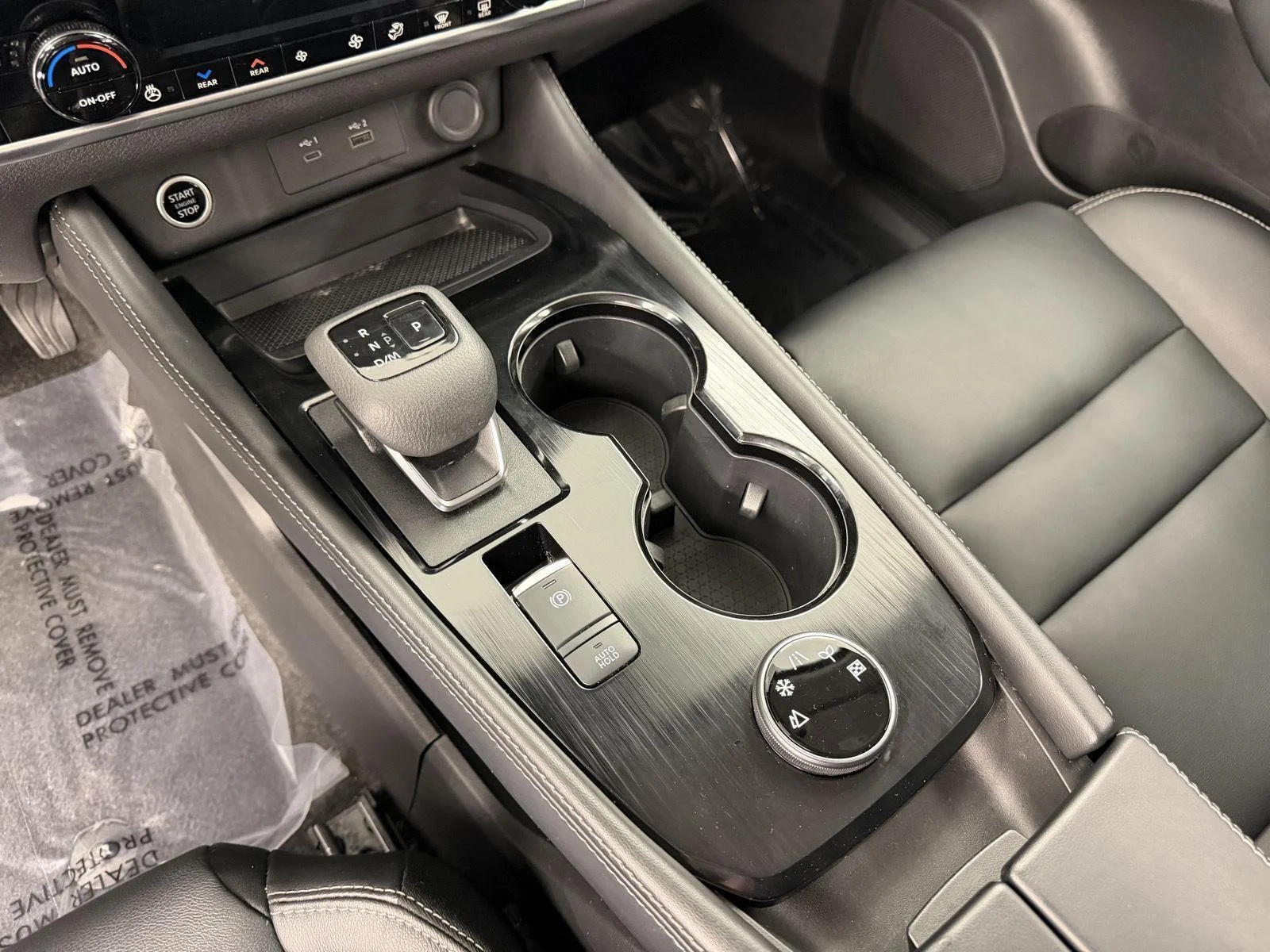 Used 2023 Boulder Gray Pearl Nissan SL image 20