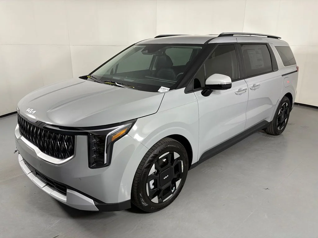 New 2026 Ceramic Silver Kia EX image 4