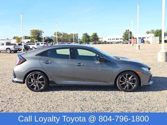 Used 2017  Honda Sport image 6